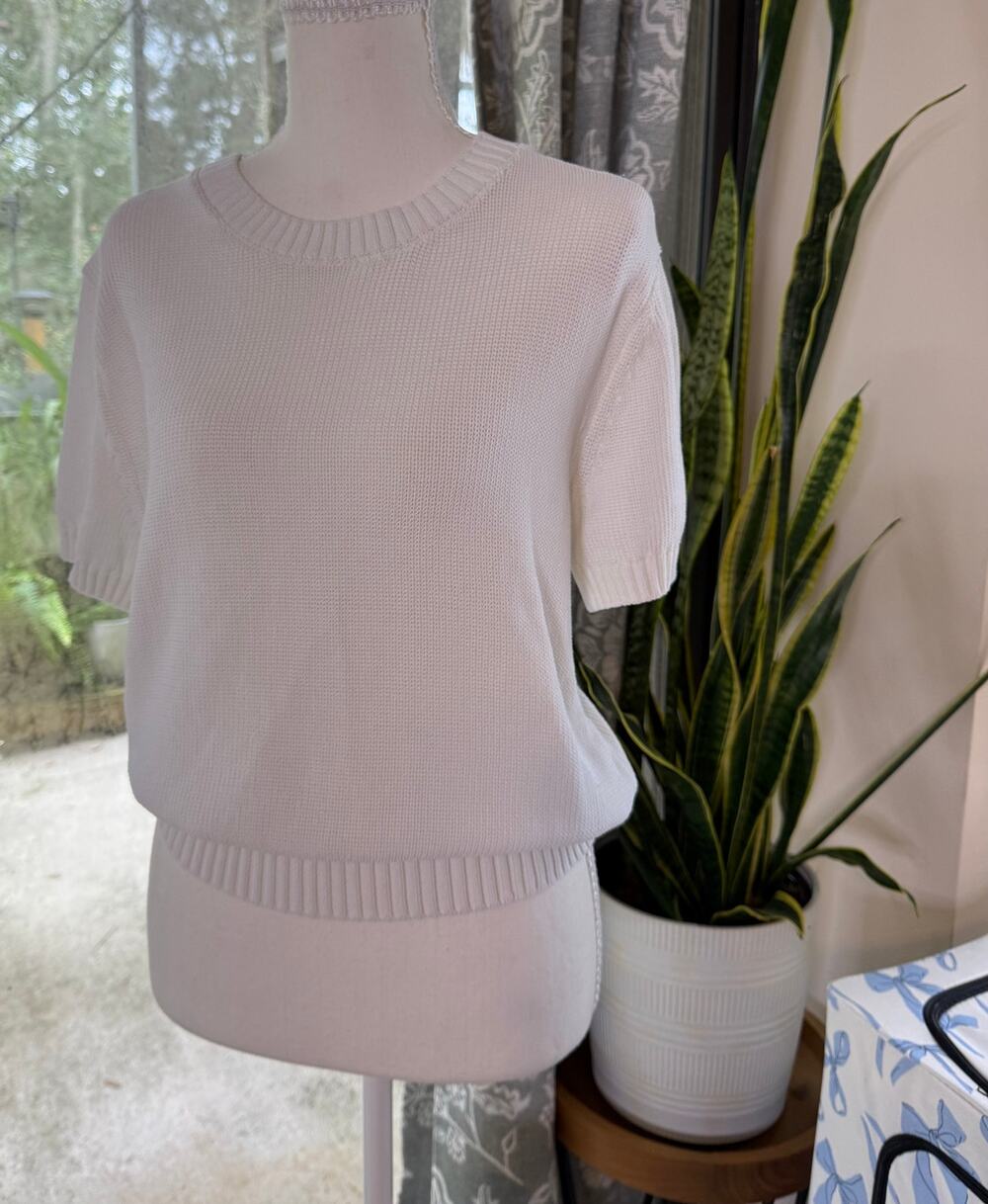 Ann Taylor White Short Sleeve Crew Neck Knit Sweater Top Size M